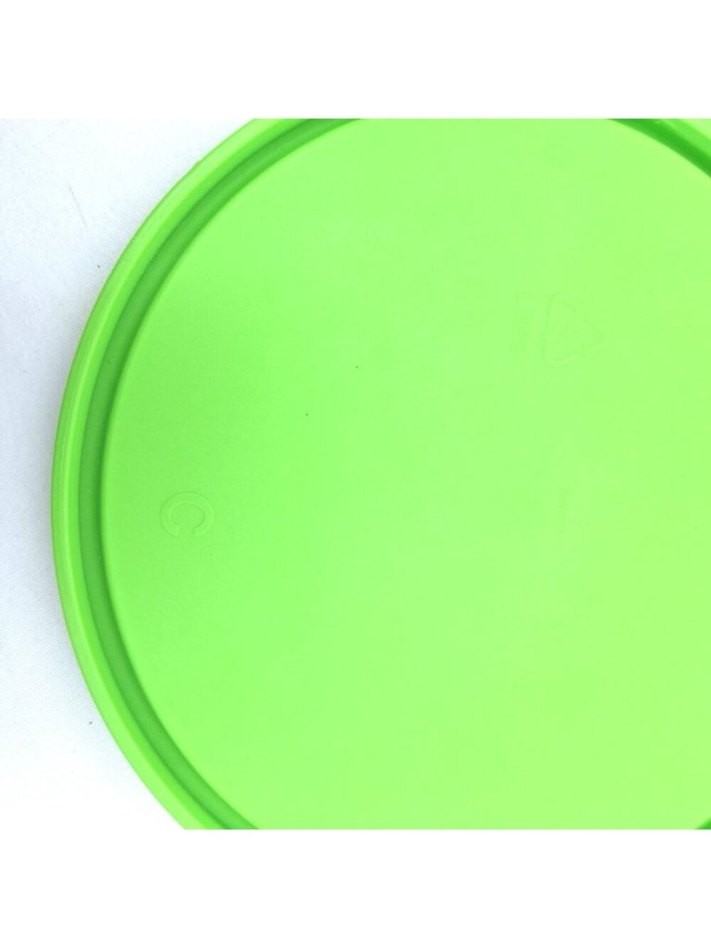 Tupperware Green Replacement C Seal Lid 2541 D2 Bright Large Tabs Fits 6" - Picture 7 of 8